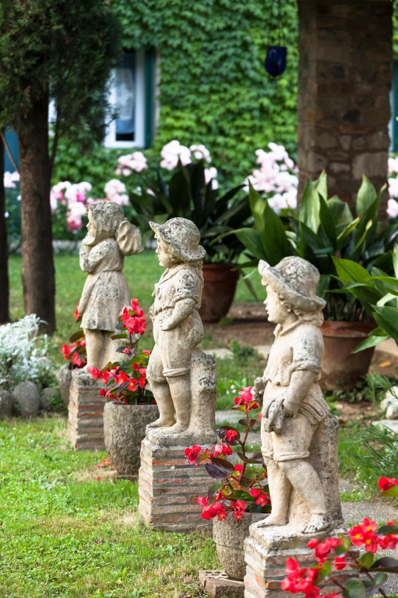 B&B La Casa Del Sole Manzano 外观 照片