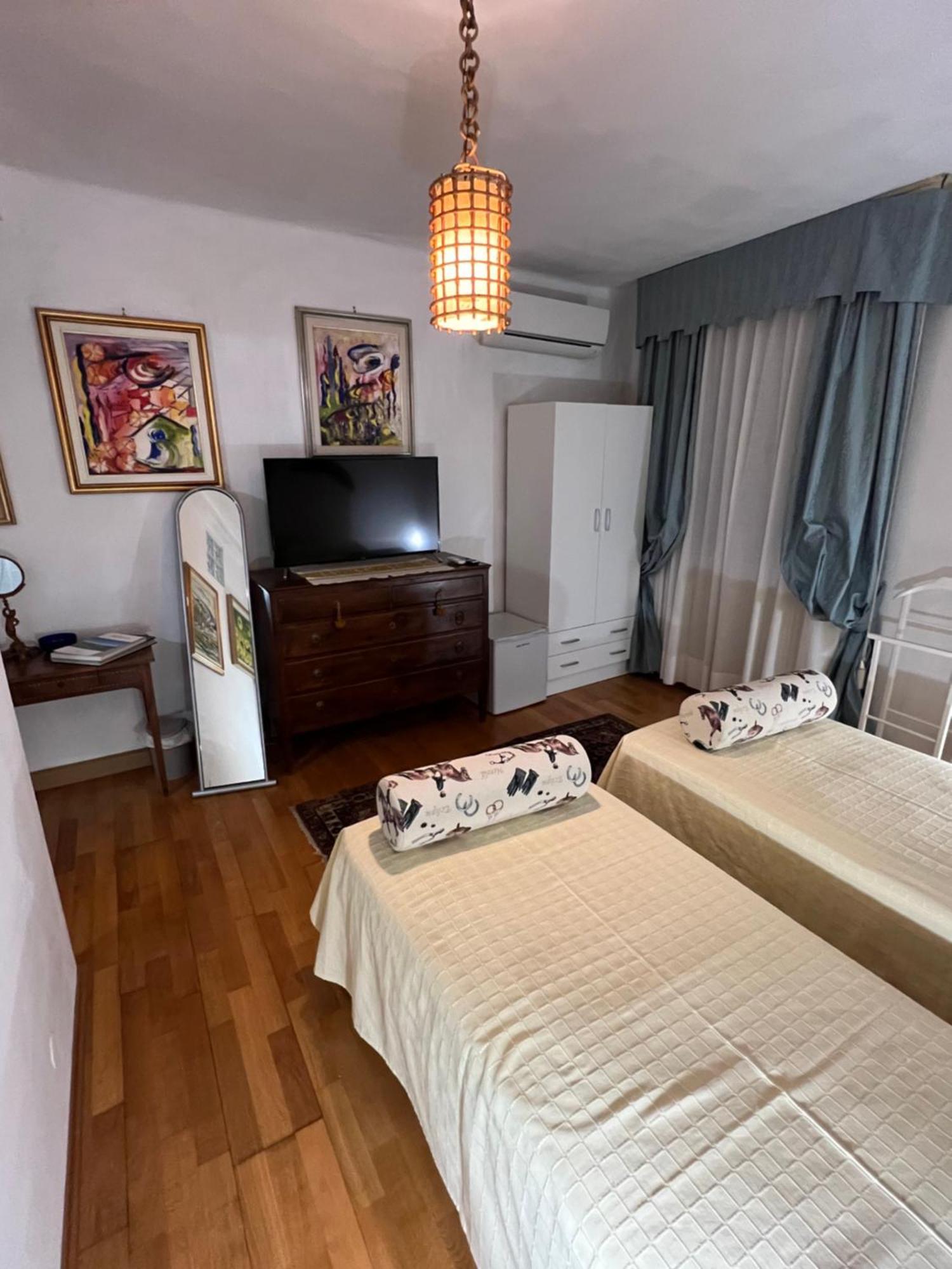 B&B La Casa Del Sole Manzano 外观 照片