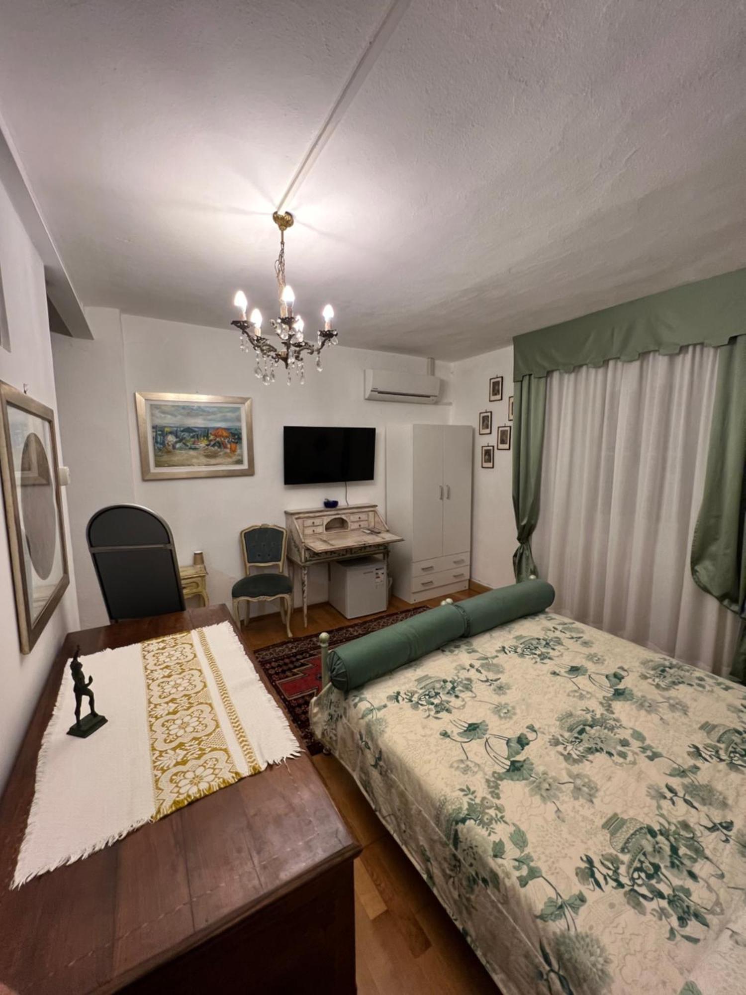 B&B La Casa Del Sole Manzano 客房 照片